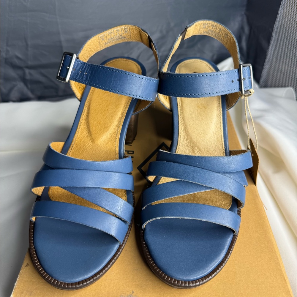 Blue Leather Sandals with Buckle Closure